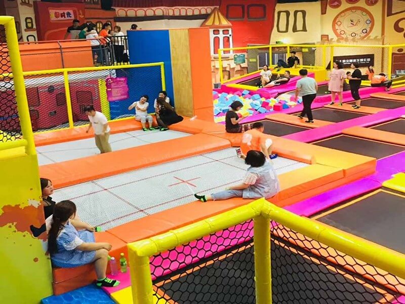 Seasonal Events and Promotions at Trampoline Parks How to Maximize Attendance Leveraging Social Media and Digital Marketing wormsandgermsmap.com